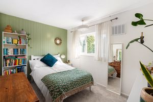 Photo 17- click for photo gallery